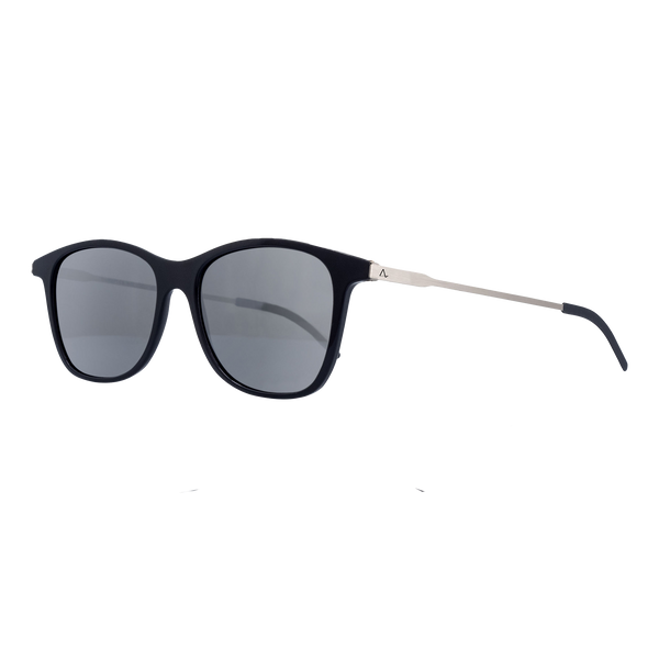 The Menlo Park Sunglasses' polarized lenses enhance your vision by eliminating glare. Comes with a soft, squeeze-to-open case that’s as durable as it is light—adding another layer of convenience to your eyewear.