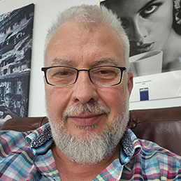 Brooklyn Full Frame Reader + MagSafe® Connect Case