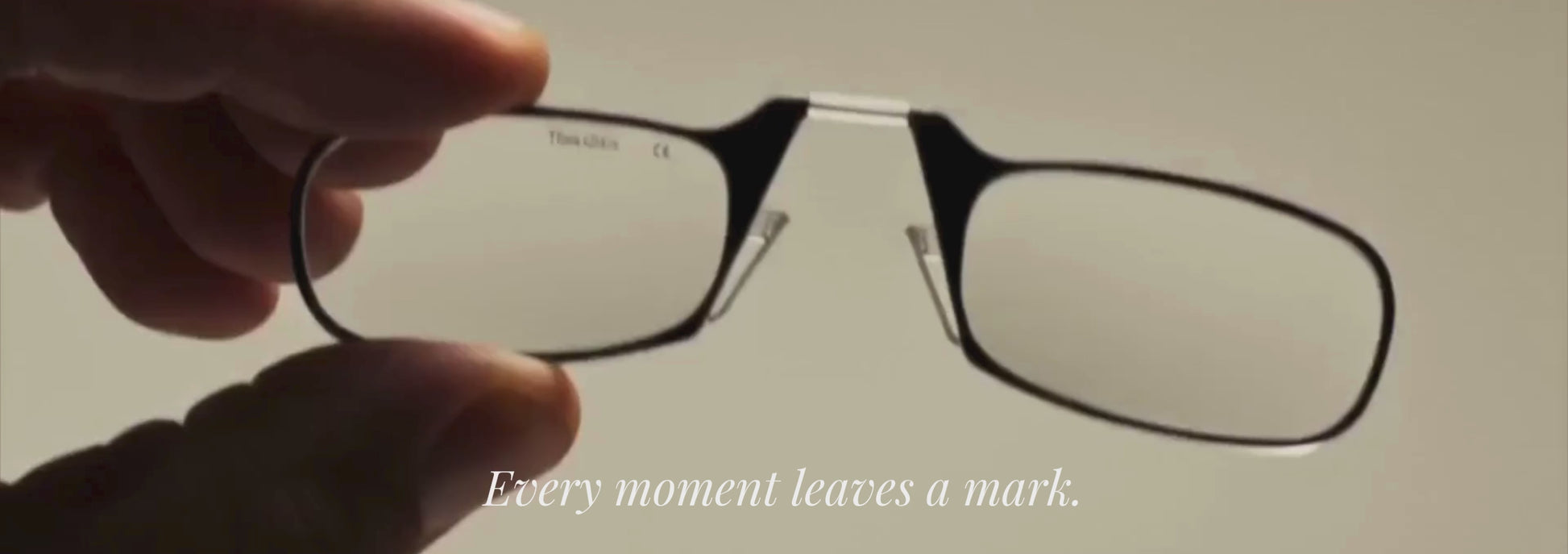 ThinOptics anti-scratch Moment Readers